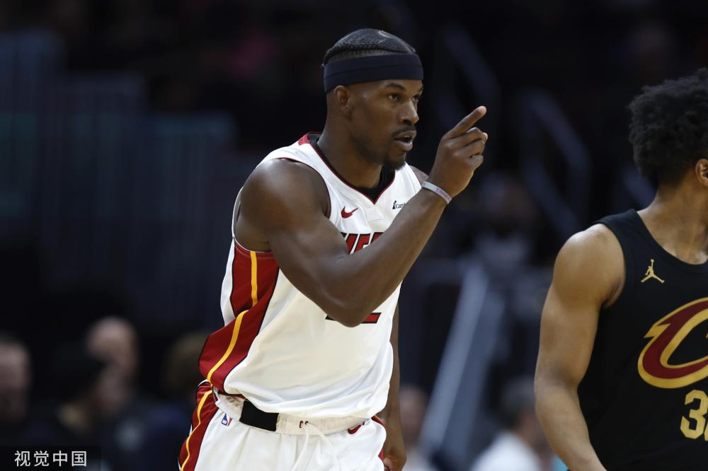 在高强度的 在高强度的