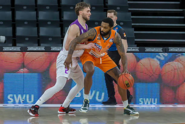 确保每场比 确保每场比