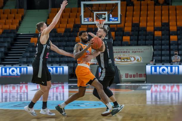 士气上的大 士气上的大