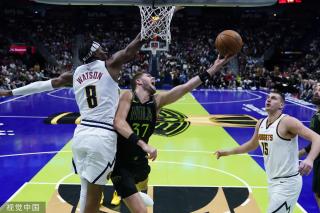 场盛大的仪 场盛大的仪