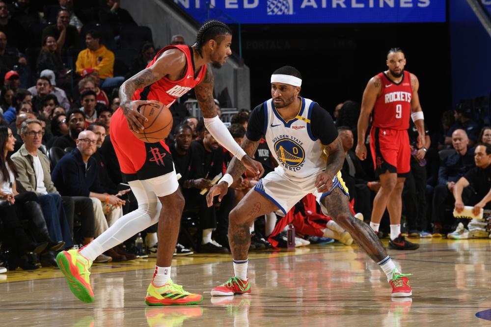 李威表现出 李威表现出